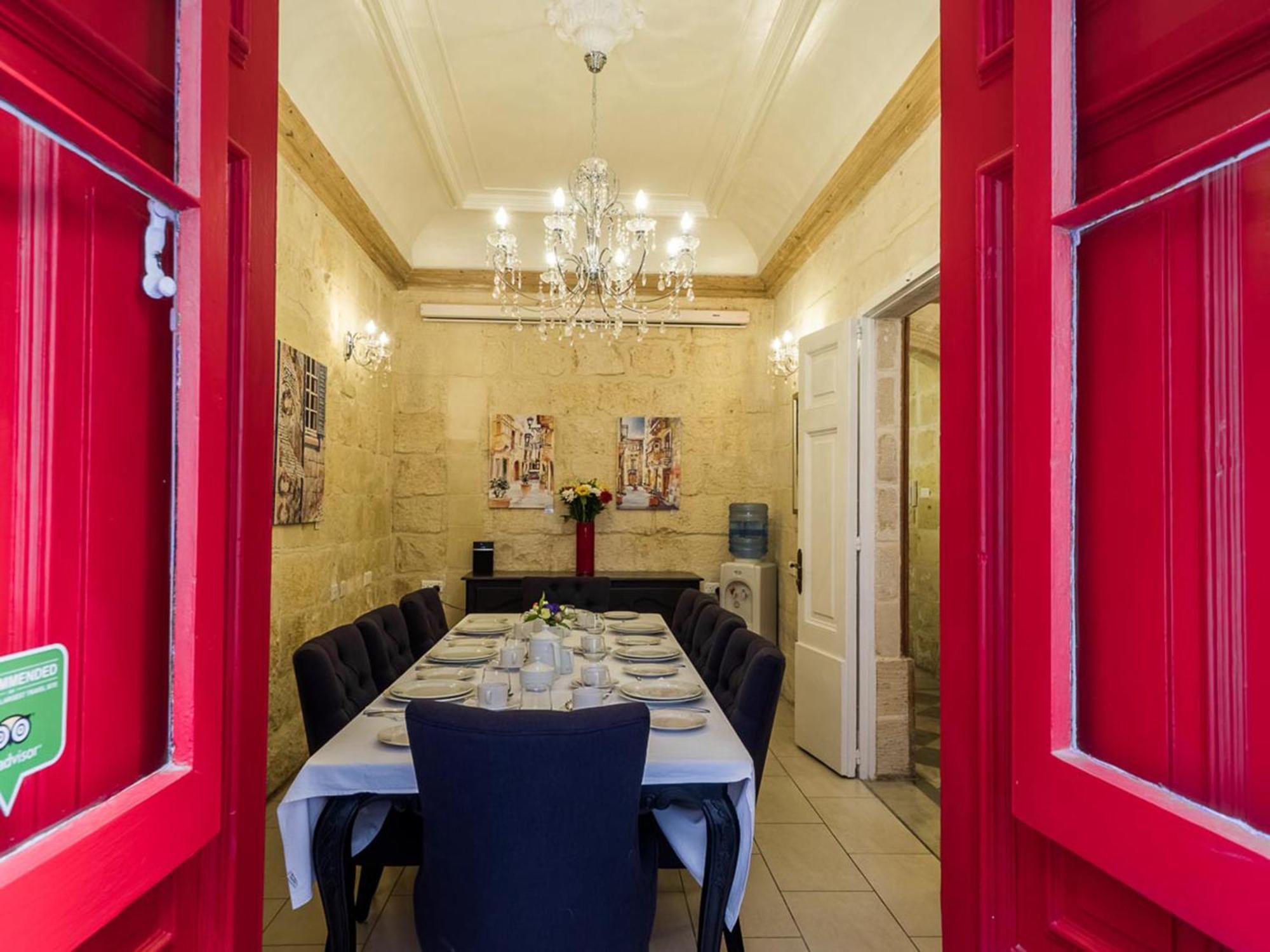 Julesy'S Bnb 호텔 Cospicua 외부 사진